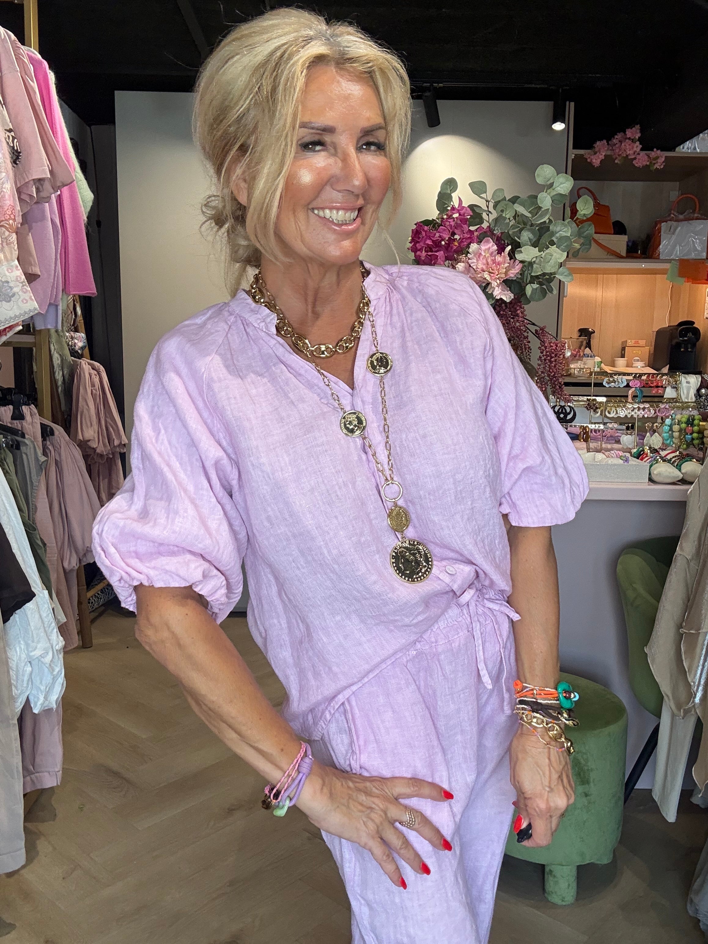 Bluse aus Leinen mit Ballonärmeln in Flieder
